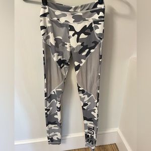 Soulcycle White Grey Camouflage Mesh Leggings